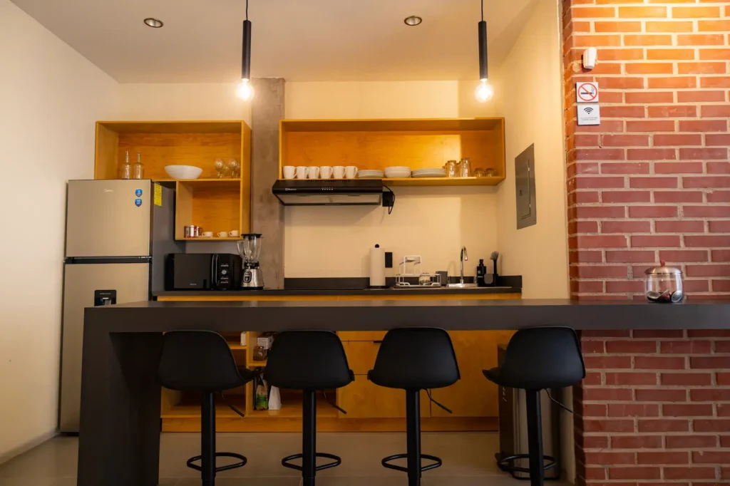 ClaudeShannon_Kitchen-1