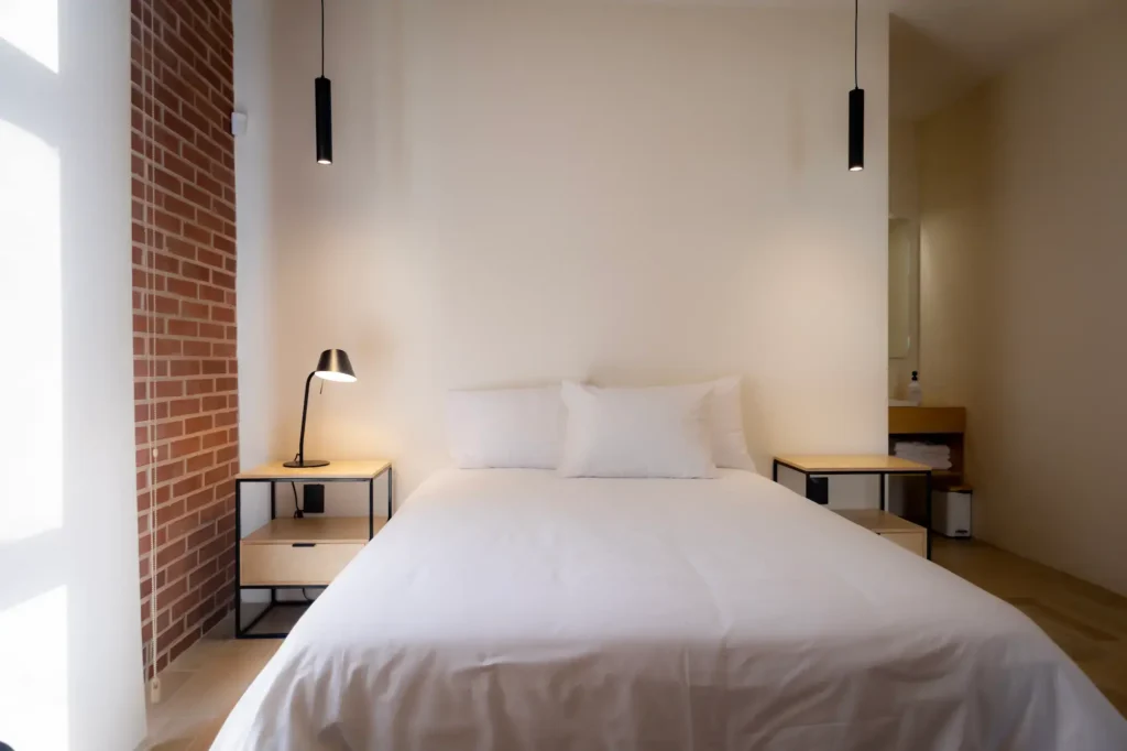 ClaudeShannon_Master-Bedroom-2